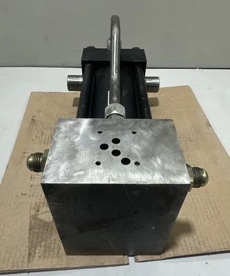 Used Parker 05.00 CD2HXKTVS23AC 9.000 Cylinders Indiana US | J&J Industrial Supply #1310761