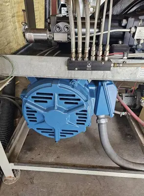 USED 2010 OMAX 60120