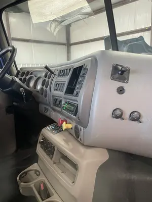 Used 2006 MACK CL733 Conventional trucks Virginia US | Proxy Equipment #1385251