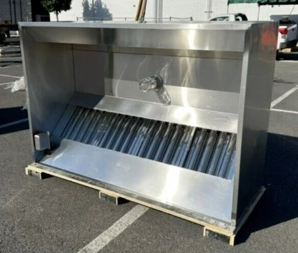 171-0043 6’ Commercial Hood and Exhaust Fan