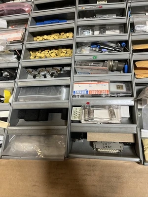 Huge Electrical Lot Circuit Board Repair Resistors, Transitors, Chips, Fuses🇺🇸