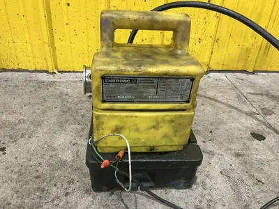 USED ENERPAC PUJ1200B