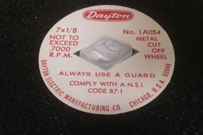 NEW DAYTON METAL CUT-OFF WHEEL 7" DIA. 7000 RPM