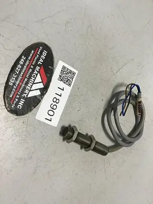 USED BALLUFF BES 516-325-SA56