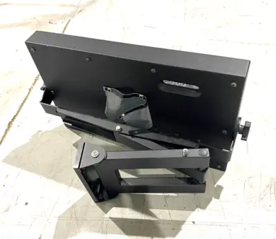 USED HOPE INDUSTRIAL SYSTEMS UNIVERSAL MOUNT TOUCHSCREEN MONITOR 23.8" SCREEN, W/ ARM EXT.