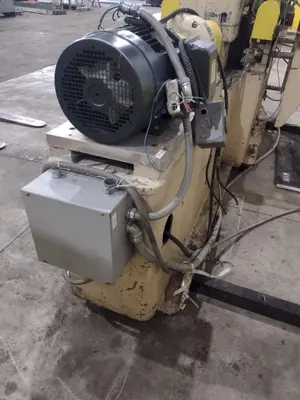 36" YODER POWERED SLITTING HEAD WITH FEED ROLLS: STOCK #22948