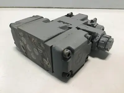 USED REXROTH 4WEH10D40M0/6AG24NPS-997-0