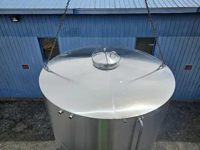 Unused 6000 Gallon Tank, 304 Stainless Steel