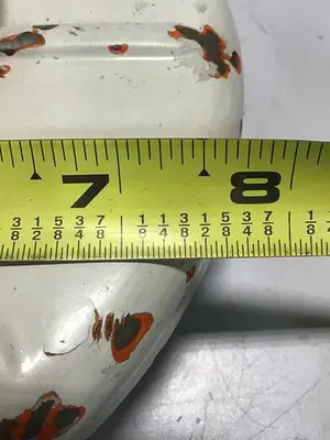 USED METAL FABRICATOR LEVELING PAD