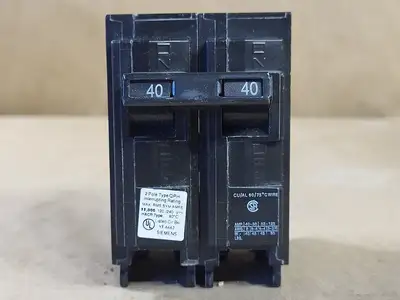 NEW SIEMENS Q240H