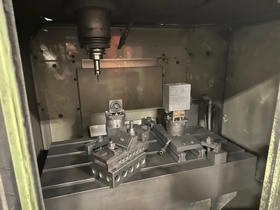 USED MAKINO SNC64-A15