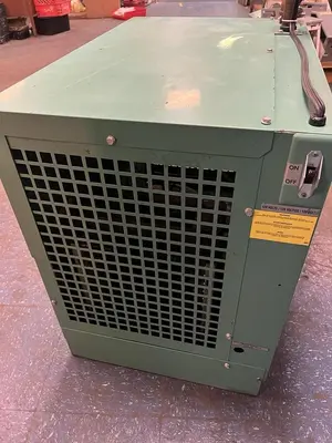 SPEEDAIRE,5Z657E,REFRIGERATED AIR COMPRESSOR DRYER 1PH 115V 1/2HP 36.8SCFM R-22