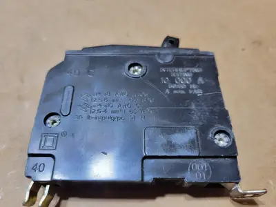 Used SQUARE D QOB120 Switchgears British Columbia CA | Lenmark #1438609