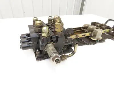 Yale Hydraulic 3-Spool 3 Lever Forklift Mast Control Valve Assembly Off ERC100