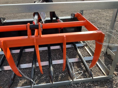 Used WOLVERINE M-SWG MINI SKID STEER LOG GRAPPLE Log Grapples Michigan US | Miedema Asset Management Group #1768762