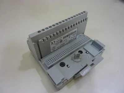 USED ALLEN BRADLEY 1794-TB3 SER A