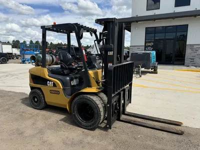 Used 2020 CATERPILLAR GP30N Internal Combustion Forklifts: Pneumatic Tire Minnesota US | Carco Truck & Equipment #1514171