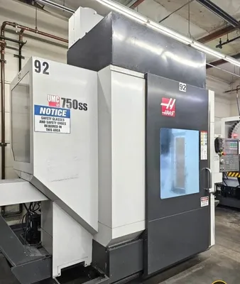 2016 HAAS UMC-750SS Universal Machining Centers | Midstate Machinery (1)