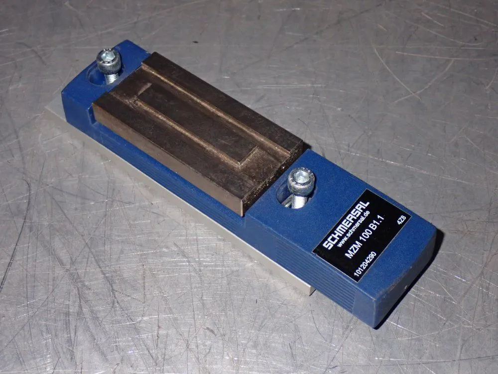 Used SCHMERSAL MZM100B1.1 Switch Parts Ohio US | HGR 24 #1230649