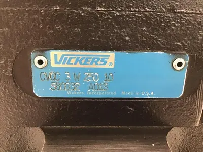 USED VICKERS DG4V-3S-2AL-M-U-HL7-60-EN490