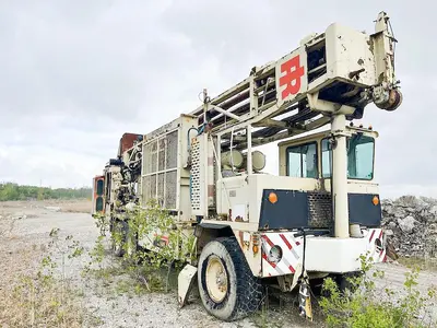 Used 1997 INGERSOLL-RAND T4BH BLAST HOLE DRILL RIG Drill Rigs Pennsylvania US | East West Machinery & Drilling #1418140