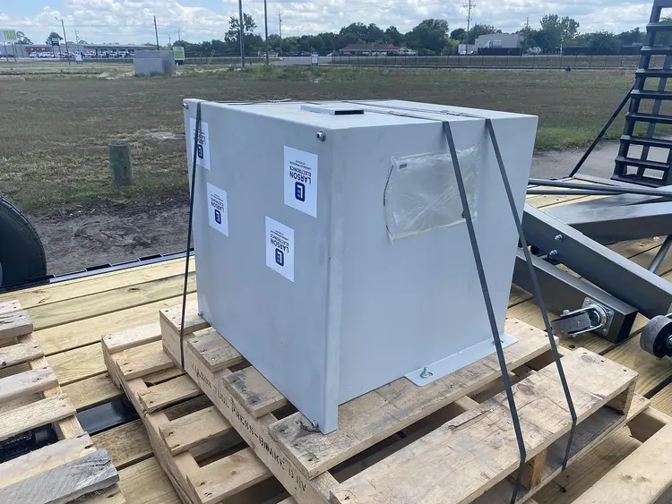 New | in-Stock LARSON MT-DOE16-3P-208D 45KVA-460Y.266-N3R Transformers North Carolina US | DH Griffin Used Equipment #1383854