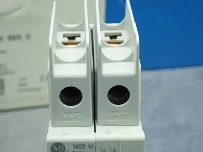 NEW ALLEN BRADLEY 1489M2D020
