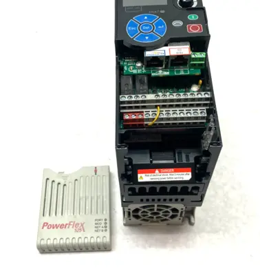 USED ALLEN-BRADLEY SER. A POWERFLEX 525 0.4KW 0.5HP AC DRIVE 3-PHASE