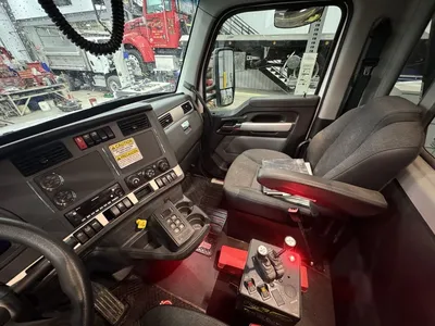 Used 2024 KENWORTH T880 GALBREATH Rolloff Trucks Minnesota US | Carco Truck & Equipment #1514203