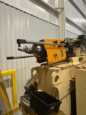 HUSKY HUSKY H200 R880/55 HORIZONTAL INJECTION MOULDING MACHINES | INJECTION DEPOT (8)
