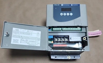NEW Telemecanique ATV28HU29N4U