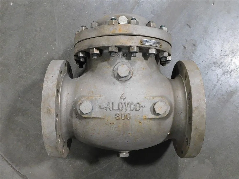4" Aloyco 45943 Stainless Steel Globe Valve Class 300 CF8M Used