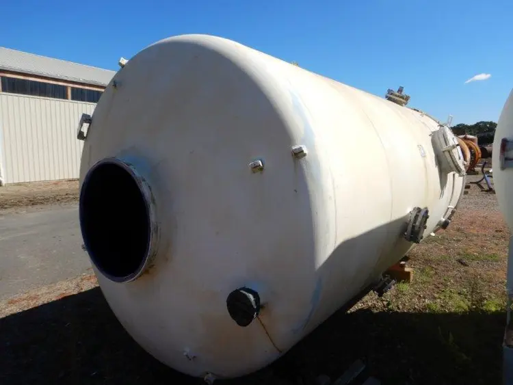 Used _UNKNOWN_ 3,000 GALLON Glass Lined Tanks New Jersey US | Perry Equipment #145400