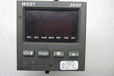 WEST INSTRUMENTS M2800 TEMPERATURE CONTROL WEST 2800