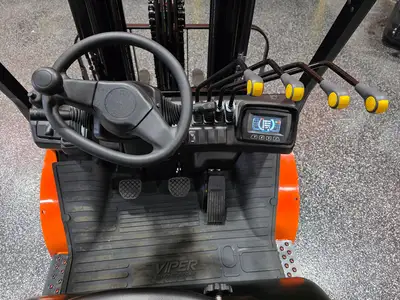 New | in-Stock 2026 Viper FY25F Liquid Propane Forklifts New York US | United Lift #1446709