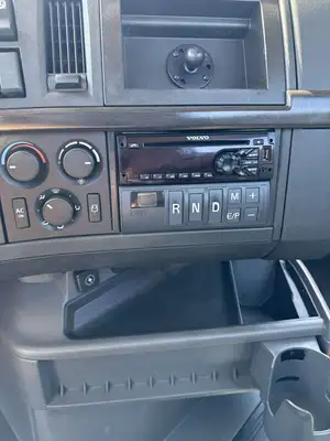 Used 2019 VOLVO VNR64300 Rolloff Trucks California US | Commerce Truck Equipment Sales #1548721