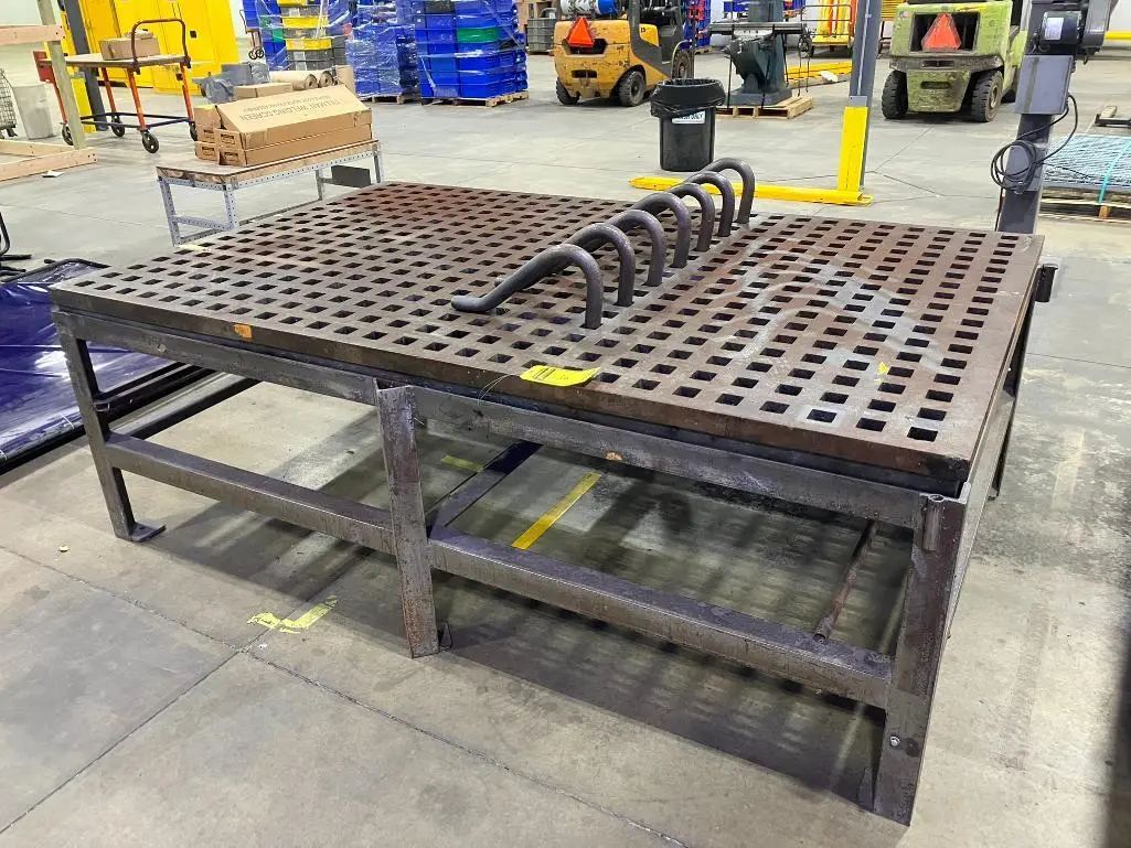 Used _UNKNOWN_ _UNKNOWN_ Welding Tables Minnesota US | Myron Bowling Auctioneers Inc #1541927