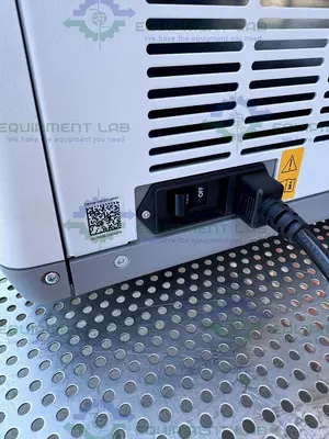 USED EPPENDORF 5920 R REFRIGERATED CENTRIFUGE W/ S-4X UNIVERSAL ROTOR 4500 RPM