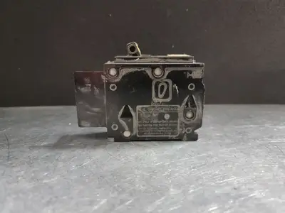 15 Amp, 1 Pole, 240 volts Circuit Breaker