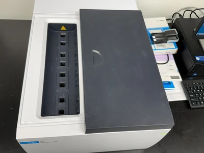 Used Agilent G9864A , G9889A Spectrophotometer (UV-Vis, Fluor) Missouri US | BioLabTek #1319935