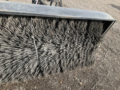 Used _UNKNOWN_ _UNKNOWN_ Power Brooms Michigan US | Miedema Asset Management Group #1437664
