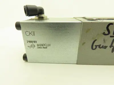 Wandfluh AK4D62 Pneumatic Solenoid Operated Hydraulic 4/3 Spool Valve 5000 PSI