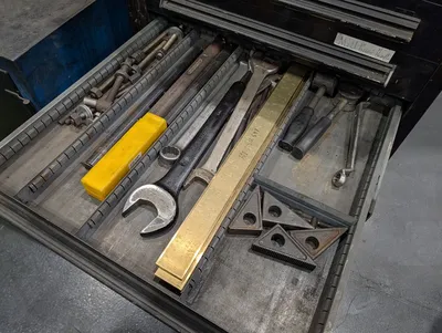 Assorted Mill & Lathe Tooling W/ 12-Drawer Modular Cabinet