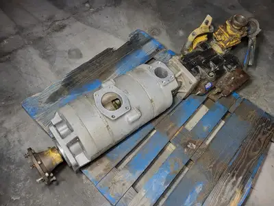 Used OILGEAR PVK-140-A1UV-RDFS-P-1NNSN-CP Parts (Hydraulics and Pneumatics) British Columbia CA | Lenmark #368566