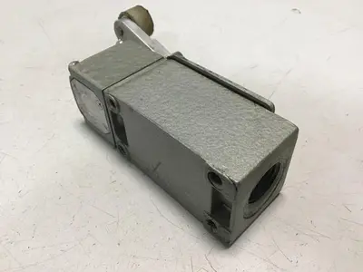USED TELEMECANIQUE C2JK05