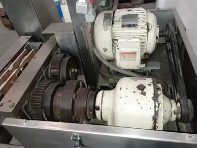 Fitzpatrick model C-8540 stainless steel chilsonator