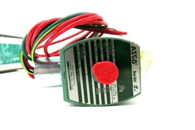 NEW ASCO 8210G88E SOLENOID VALVE 110/120 50/60