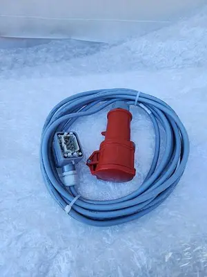 MENNEKES PLUG CONNECTOR 16A-6H TYPE 15A WITH CABLE