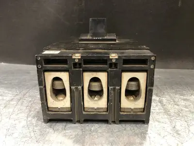 200 Amp 3 Pole Circuit Breaker