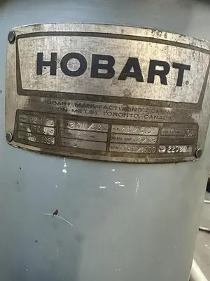 Hobart VCM-25 25 Quart Aluminum Cutter/Mixer